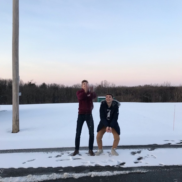 Meet your Posher, Ethande - Picture 1 of 1